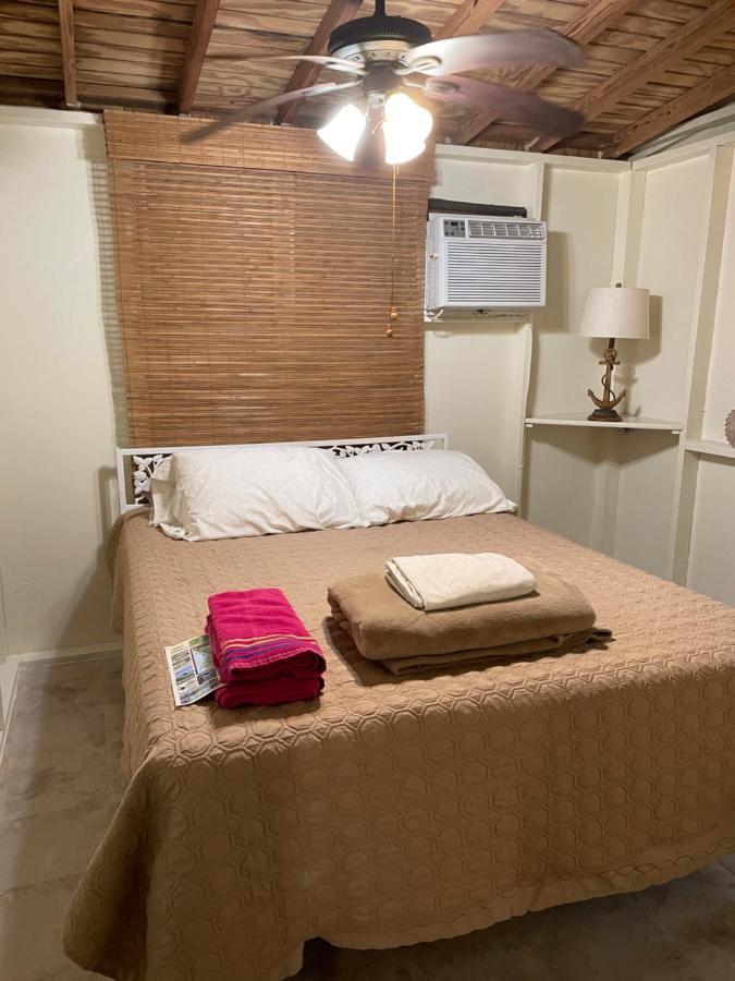 Naniqui Cottage - Only Adults -Parking Golf Car Only Isla Culebra Exteriör bild